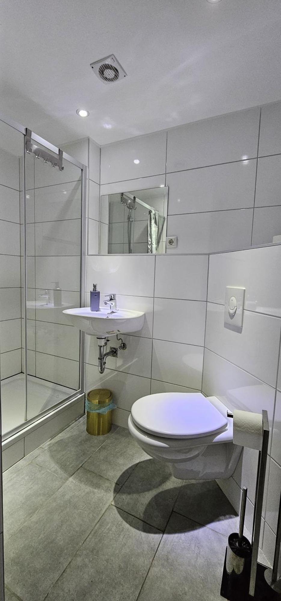 Gruendauer Monteurwohnung/Studentenwohnung Экстерьер фото