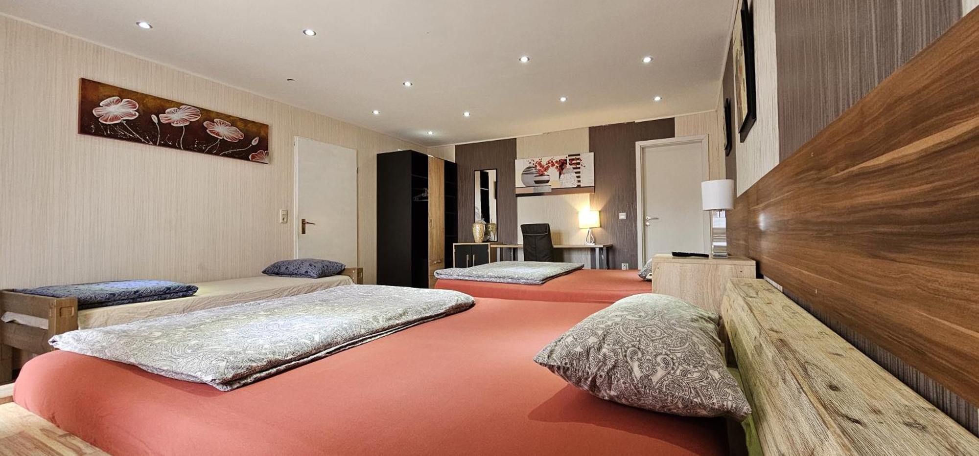 Gruendauer Monteurwohnung/Studentenwohnung Экстерьер фото